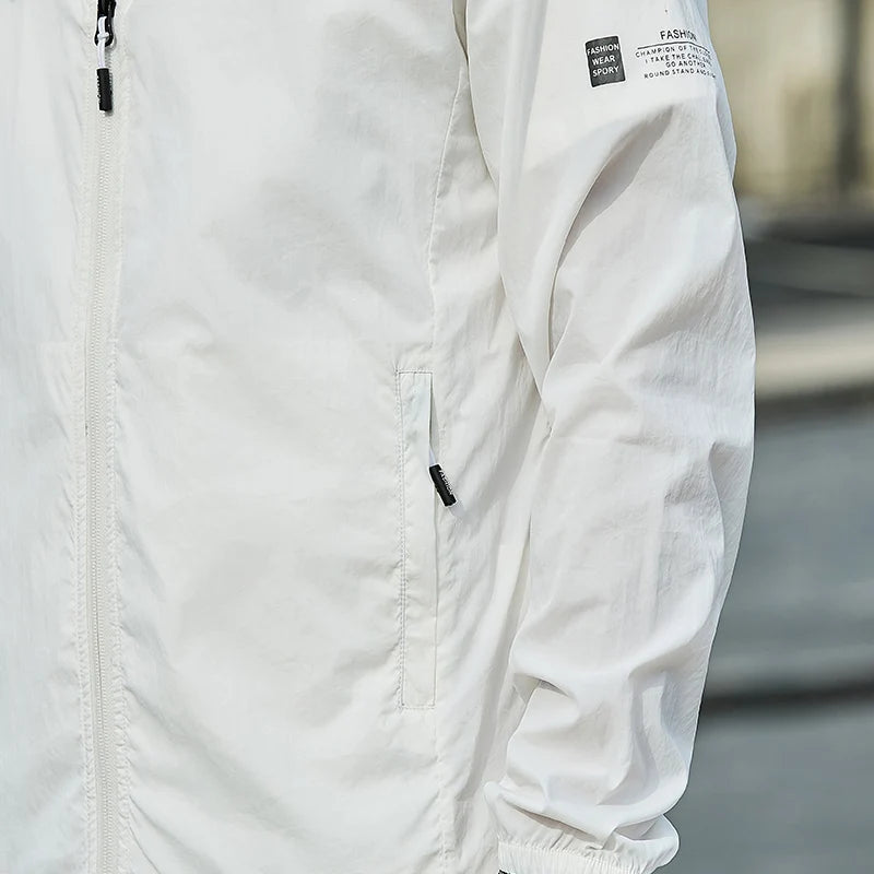 Lightweight Hooded Windbreaker – Water-Repellent & Breathable